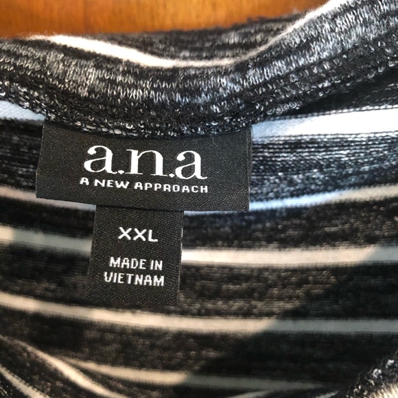 🌞GIFTED🔥Soft and warm black and white sweater - Picture 4 of 4